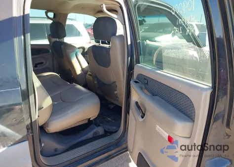 2002 Chevrolet Avalanche 1500 from USA, damaged, VIN 3GNEC13T92G109006